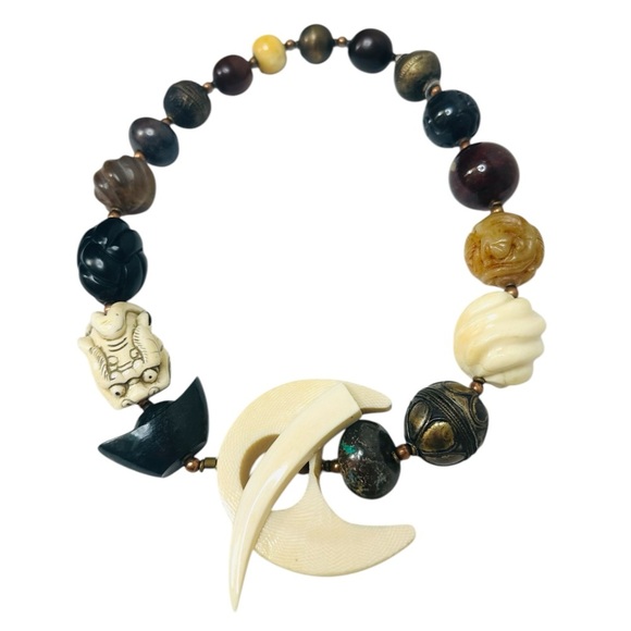 Vintage Jewelry - VINTAGE JADE NECKLACE-ALL REAL STONES